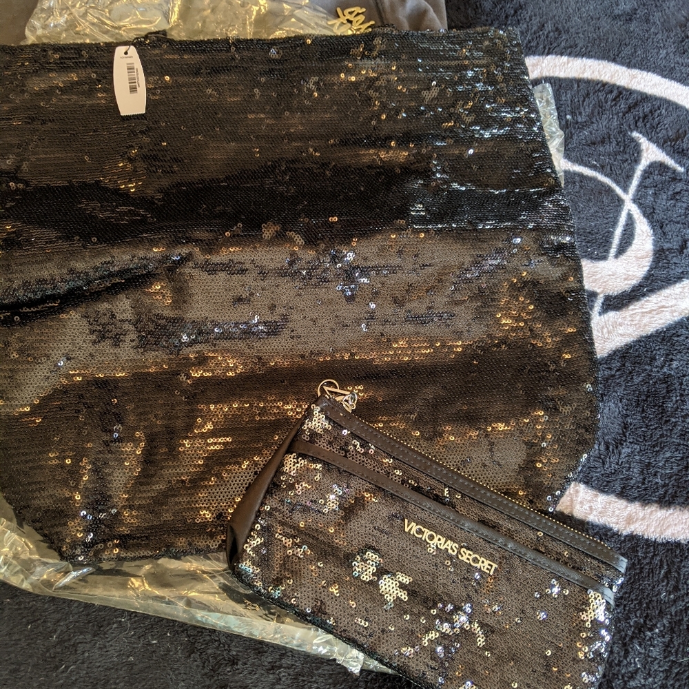 VS Vintage Sequins Set - Picture 2 of 16